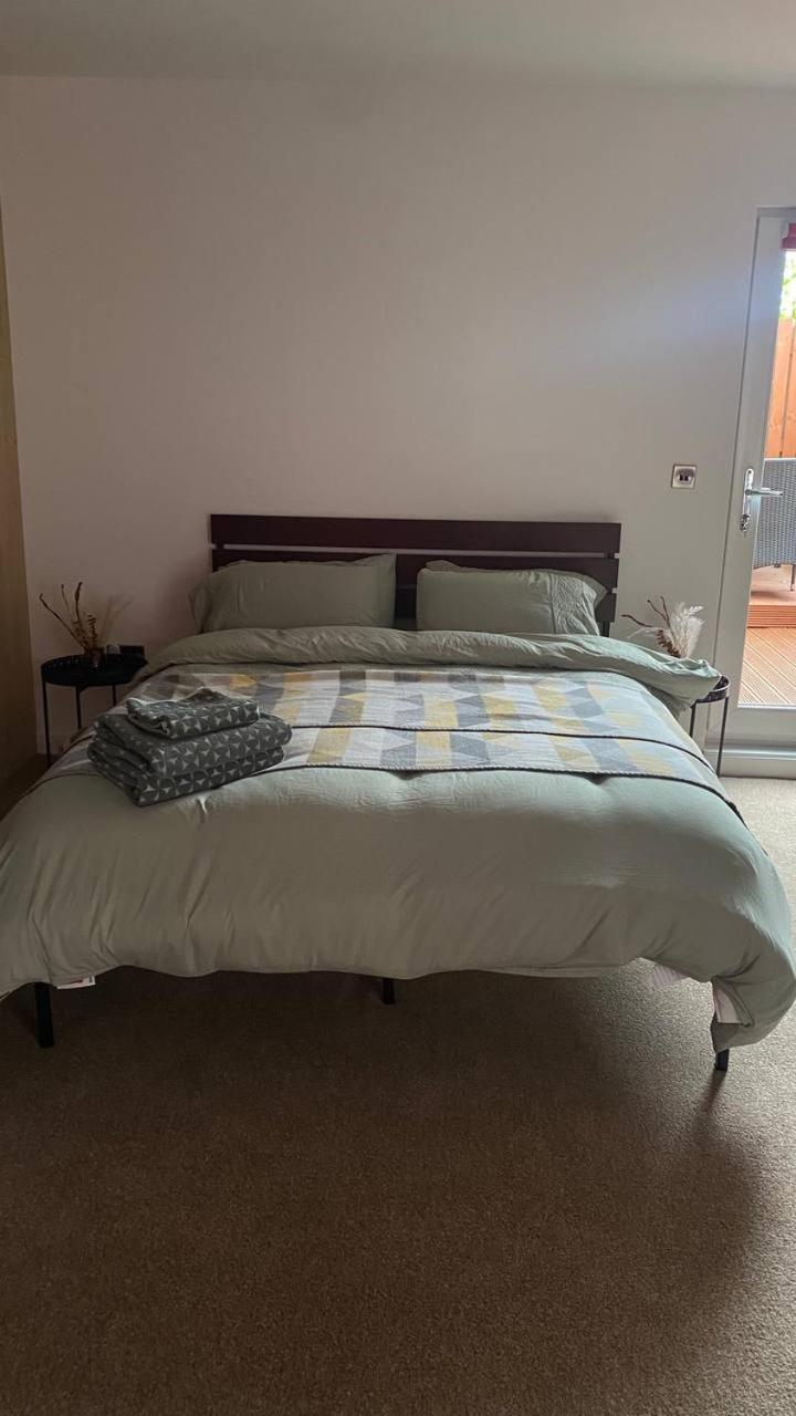 Luxury Front Rooms- Pma * Kirkcaldy